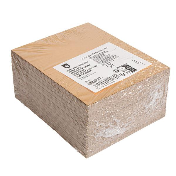 CARTONS PÂTISSERIE DEUX FACES  950 G/M2 16,5x13,5 CM OR/NOIR CARTON (50 UNITÉ)