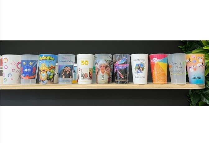 GOBELET REUTILISABLE 25/33CL PERSONNALISE MULTICOULEURS