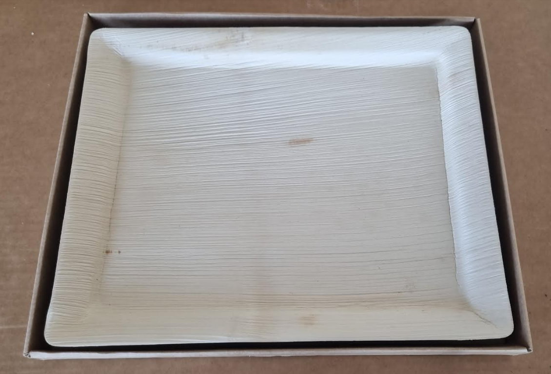 PLATEAU EN FEUILLES DE PALM NATUREL 26x32x2cm 