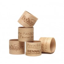 Pani-bague en bois